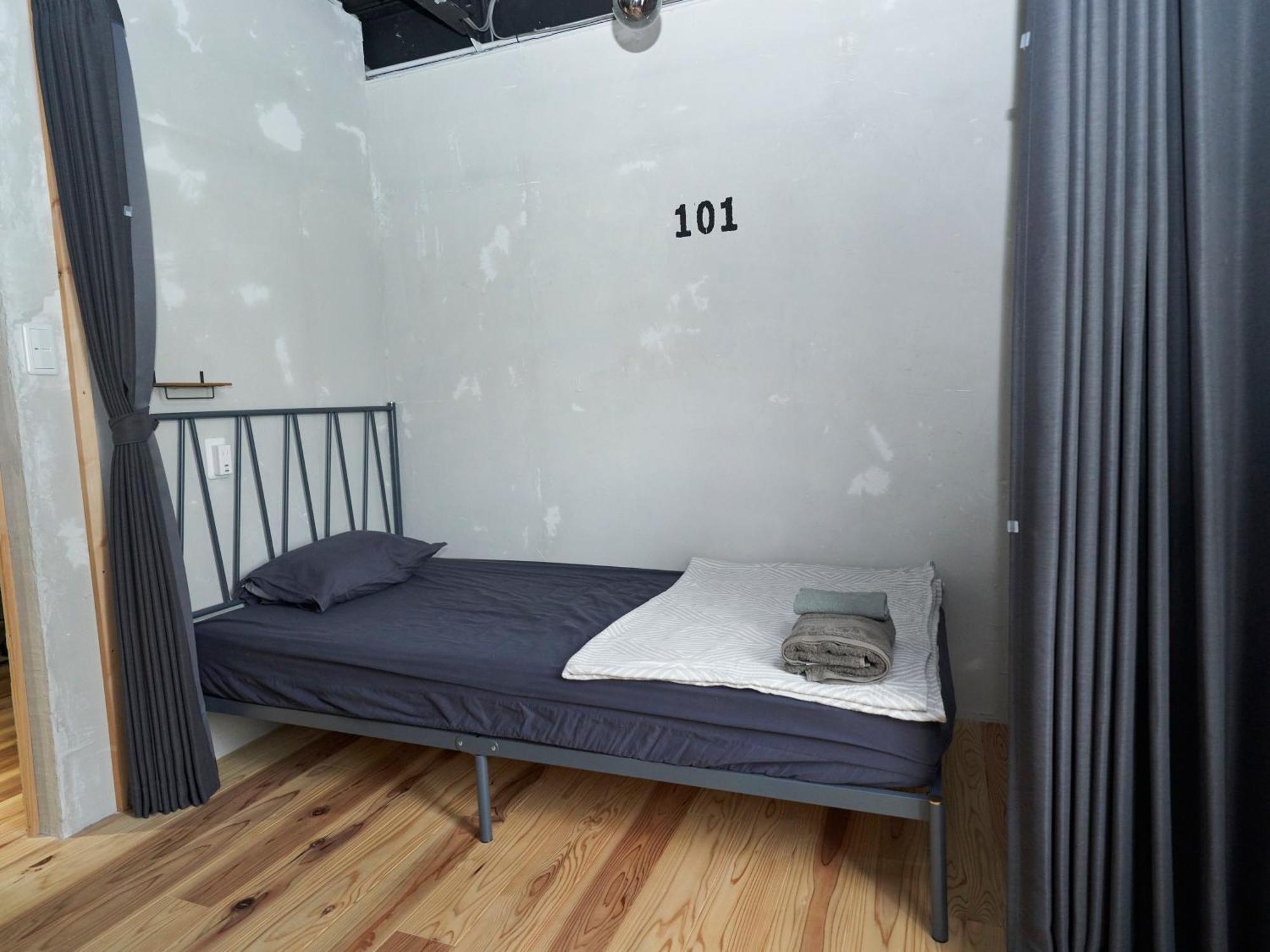 Guesthouse紫雲 Kanonji Екстер'єр фото